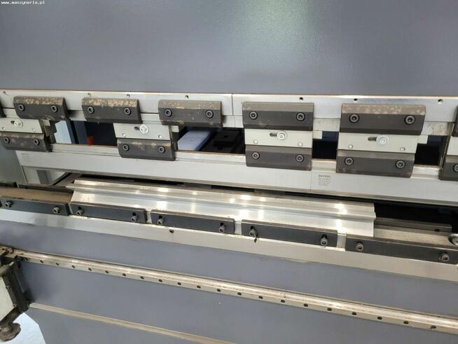 Prasa krawędziowa CNC BAYKAL APHS 31120