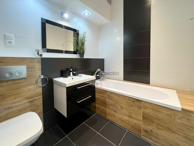 Nowoczesny loft z ogródkiem i dwoma miejscami parkingowymi