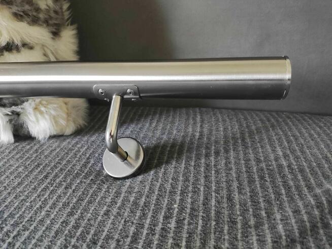 Poręcz srebrna Schodowa na Schody metalowa stal nierdzewna