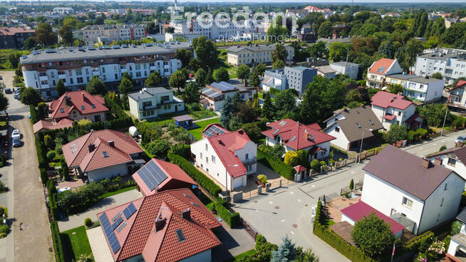 Nowoczesny i funkcjonalny dom z fotowoltaiką