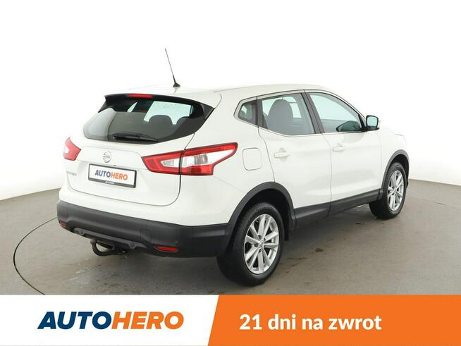 Nissan Qashqai navi klima auto kamera i czujniki parkowania grzane fotele