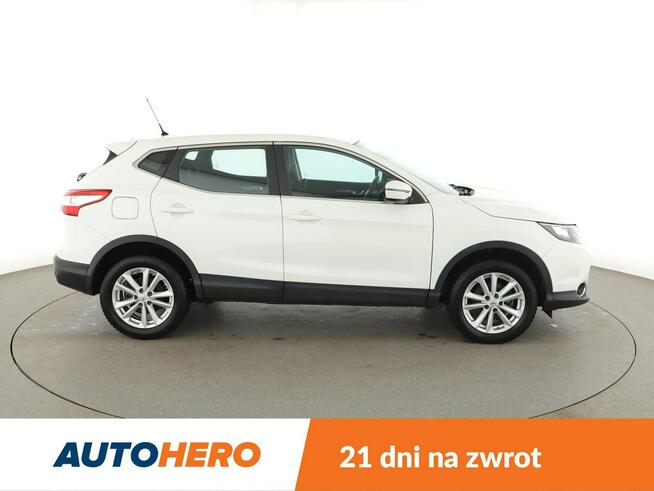 Nissan Qashqai navi klima auto kamera i czujniki parkowania grzane fotele