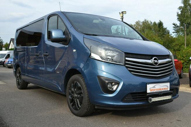 Opel Vivaro *Parktronic*Nagłośnienie*5osobowy*Kamera cofania*Zarejestrowany