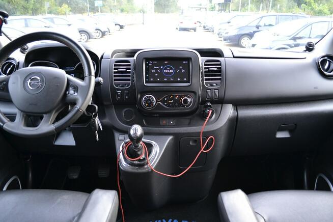 Opel Vivaro *Parktronic*Nagłośnienie*5osobowy*Kamera cofania*Zarejestrowany