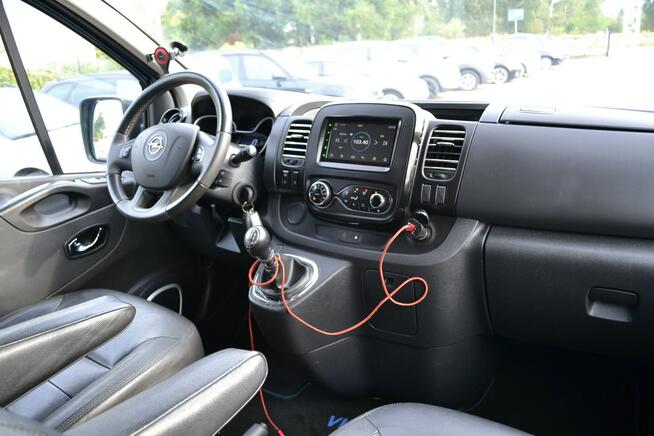 Opel Vivaro *Parktronic*Nagłośnienie*5osobowy*Kamera cofania*Zarejestrowany