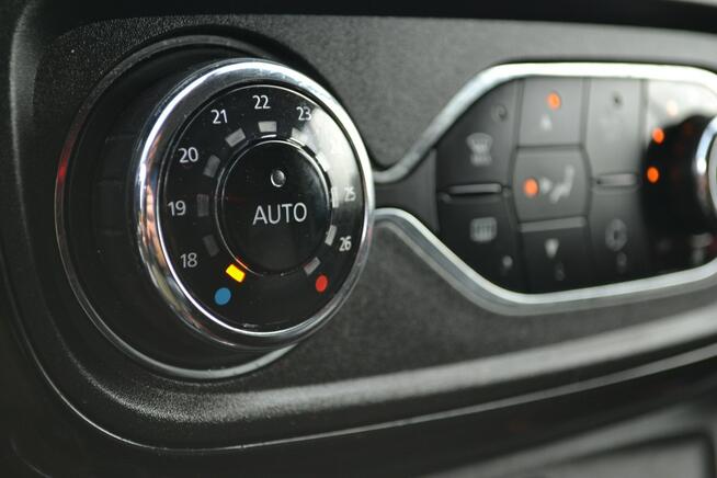 Opel Vivaro *Parktronic*Nagłośnienie*5osobowy*Kamera cofania*Zarejestrowany