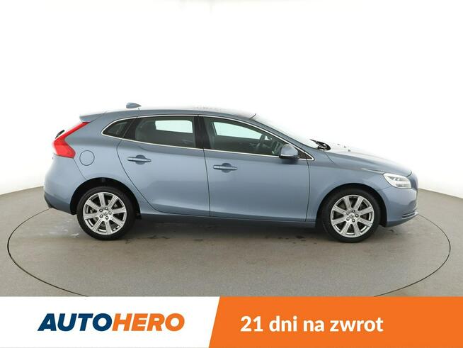 Volvo V40 GRATIS! Pakiet Serwisowy o wartości 600 zł!