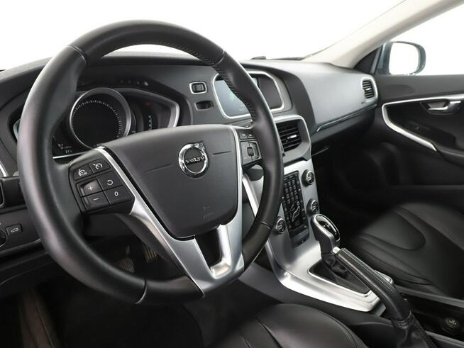 Volvo V40 GRATIS! Pakiet Serwisowy o wartości 600 zł!