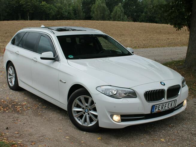 BMW 520 F10 F11 2.0 D 184 KM Automat BIXENON Kamery DUŻA Navi Panorama SERWIS!