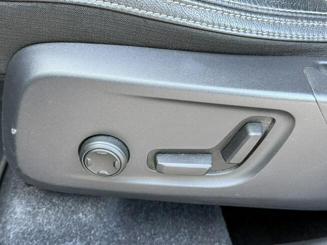 Volvo XC 40 T3 Momentum Pro! Salon Polska! Serwis ASO! Pamięć foteli !