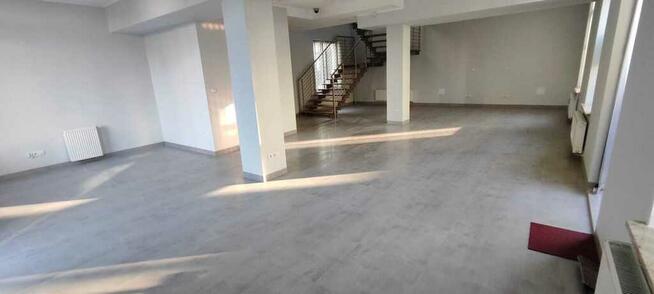 Atrakcyjny lokal usługowy w centrum 100m2