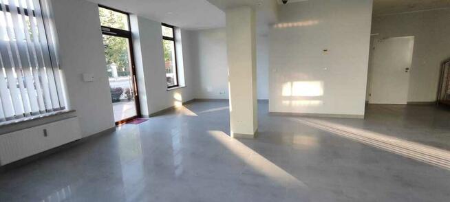 Atrakcyjny lokal usługowy w centrum 100m2