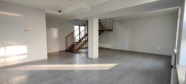 Atrakcyjny lokal usługowy w centrum 100m2