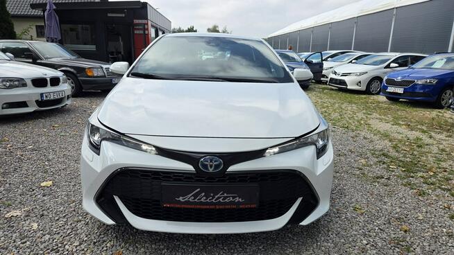 Toyota Corolla 1.8 HSD Super stan Ast. Pasa Distronic kamera Navi VAT 23%