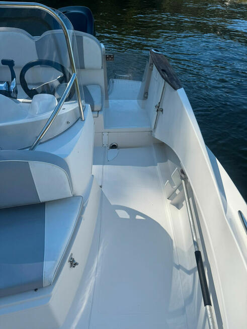 Łódź Quicksilver 505 Commander silnik Mercury z przyczepą