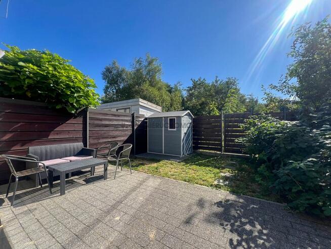 Nowoczesny loft z ogródkiem i dwoma miejscami parkingowymi