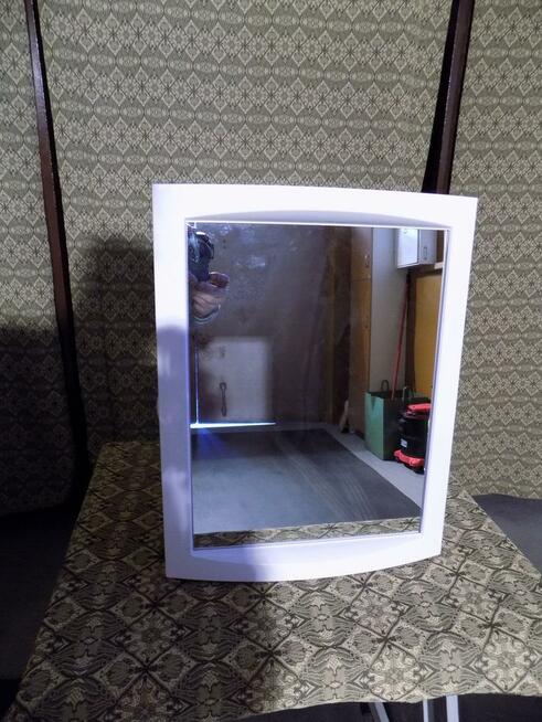 Sprzedam nową szafkę łazienkową