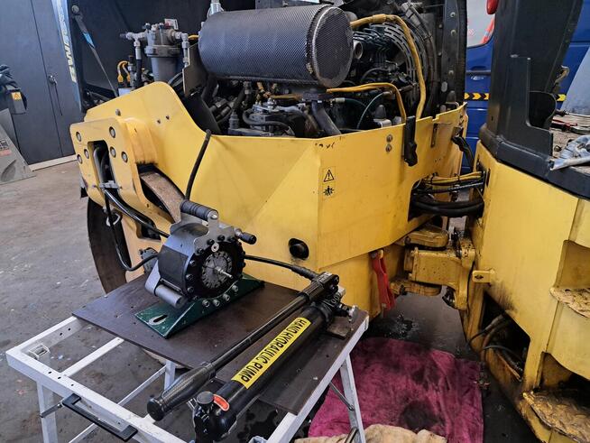 Zakuwanie węży hydraulicznych mobilne