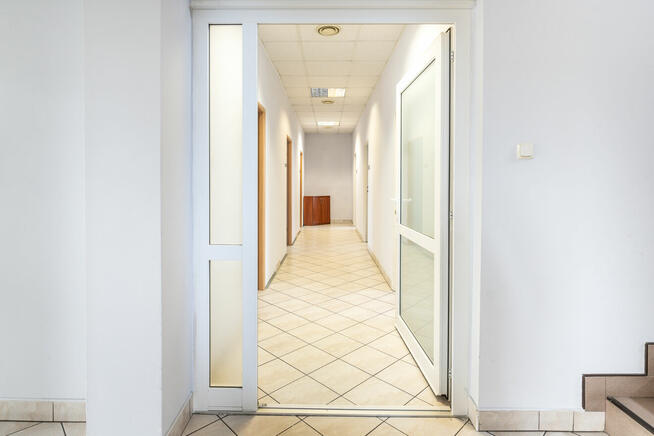 Powierzchnia biurowa 503m2, Kepinska 2, samodzielny budynek