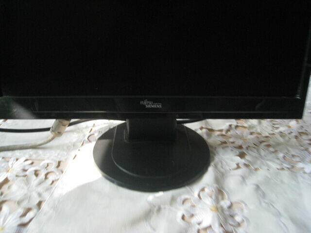 Monitor Fujitsu Siemens