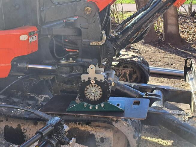 Zakuwanie węży hydraulicznych mobilne