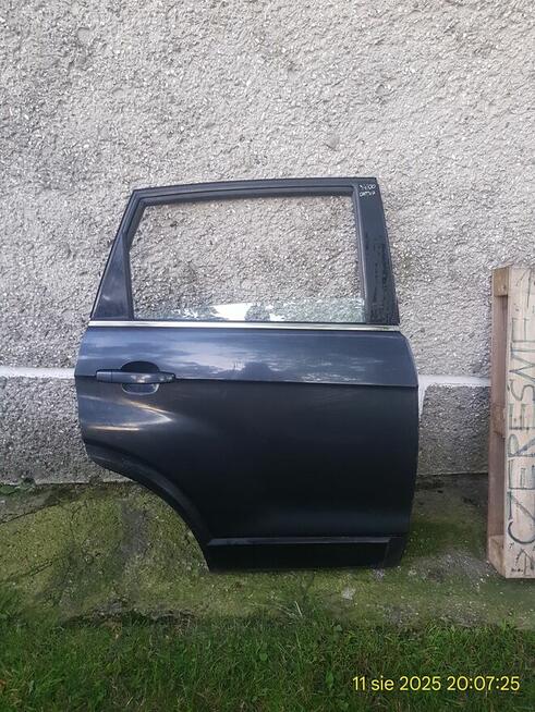 Chevrolet Captiva drzwi prawe tylne 2006 r.