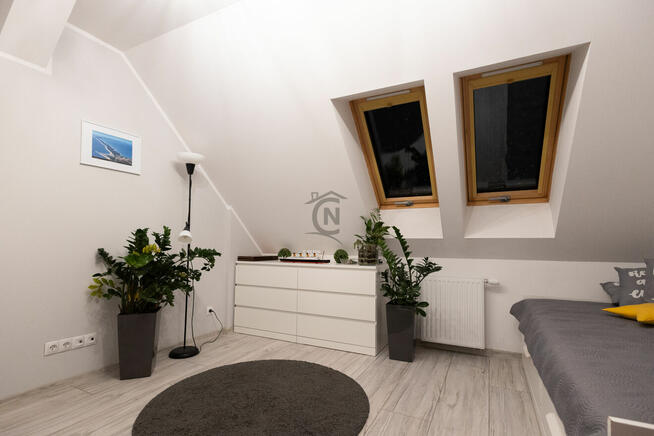 Dwupoziomowe, 4-pokojowe mieszkanie – Osiedle Bielany, Legni