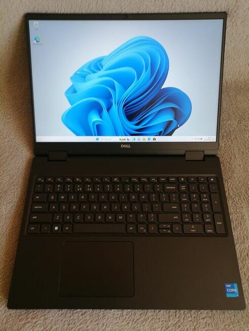 Dell precision 7680 16 WIN 11 i7 13 gener 64GB 2TB WIN 11 RT