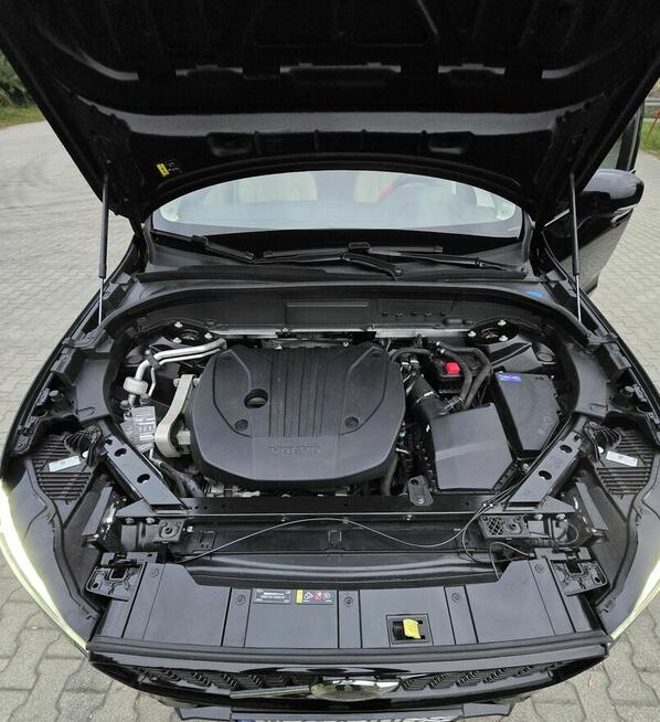 VOLVO XC 60 black edition 2023 , 197+14 KM, 52000 km,