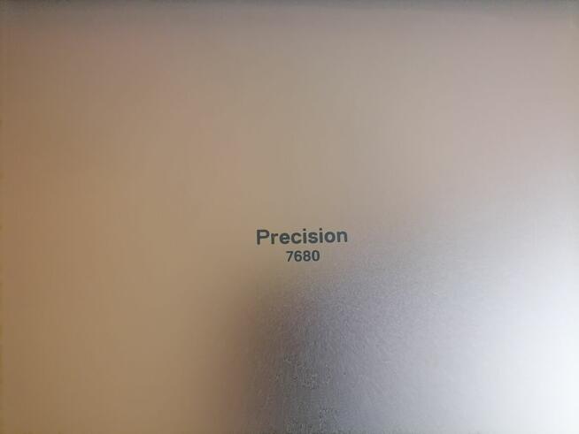 Dell precision 7680 16 WIN 11 i7 13 gener 64GB 2TB WIN 11 RT