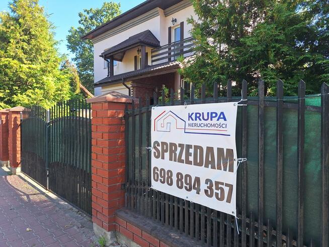 Dom w Markach, z mozliwoscia dwóch mieszkań dwupokoleniowych