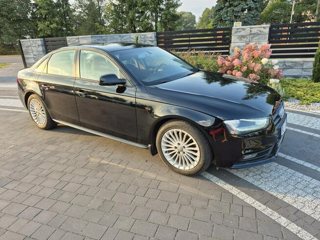 Audi A4 xenon led navi chromy ładny s- line quattro