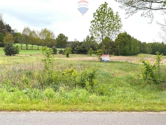 Działka pod zabudowę jednorodzinną mieszkaniową