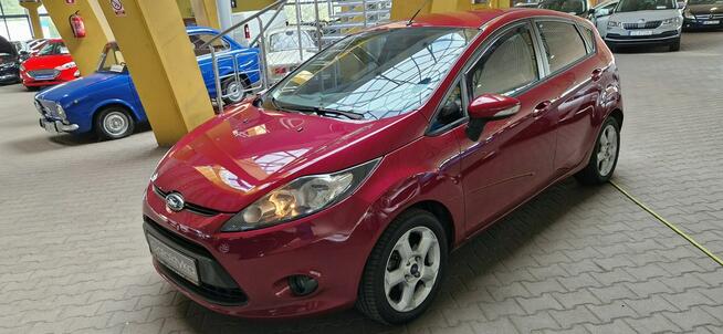 Ford Fiesta ZOBACZ OPIS !! W PODANEJ CENIE ROCZNA GWARANCJA !!