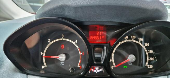 Ford Fiesta ZOBACZ OPIS !! W PODANEJ CENIE ROCZNA GWARANCJA !!