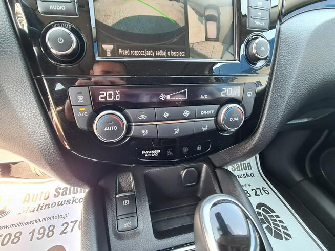 Nissan Qashqai Automat SzklanyDach Navi Kamera 360* Wolne Ręce 2xPDC Klimatronik Alu