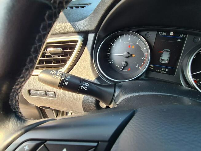 Nissan Qashqai Automat SzklanyDach Navi Kamera 360* Wolne Ręce 2xPDC Klimatronik Alu