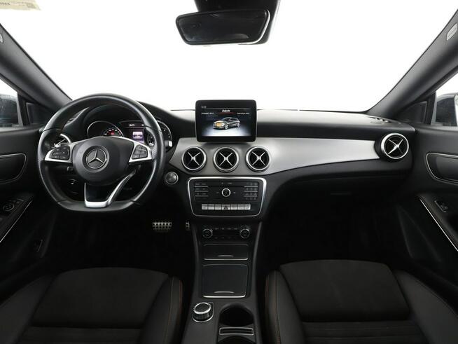 Mercedes CLA 180 GRATIS! Pakiet Serwisowy o wartości 800 zł!