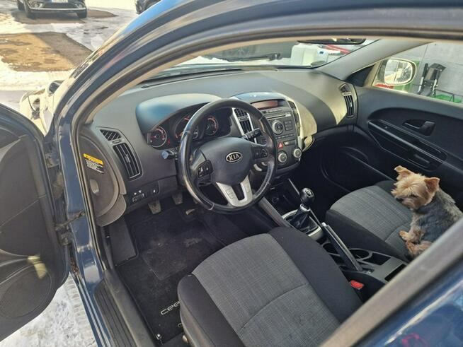 Kia Cee'd 1.4 Benzyna 90 KM, Po Lifcie Klimatyzacja, Isofix, Bluetooth, Komputer