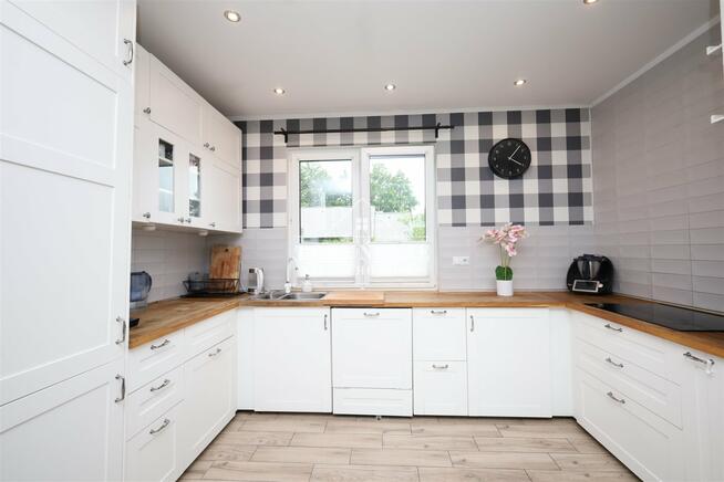 Dom Mała Nieszawka gm. Wielka Nieszawka