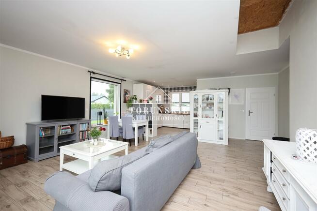 Dom Mała Nieszawka gm. Wielka Nieszawka