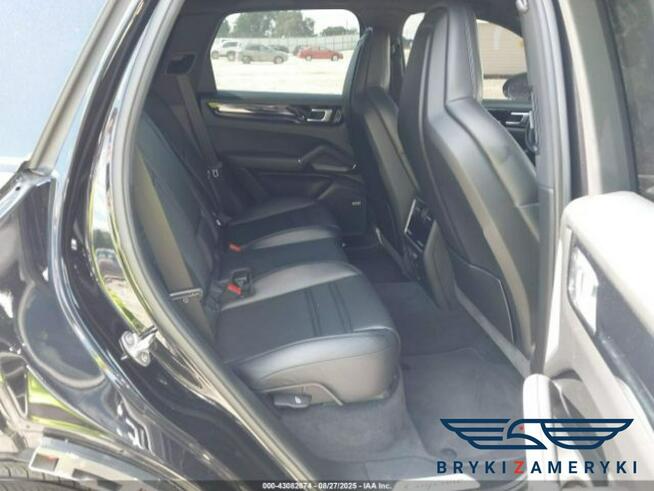 Porsche Cayenne Platinium Edition