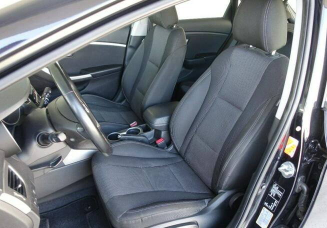 Hyundai i30 1.6B 135KM Grzana kierownica i fotele/Klima/LED/Czujniki/Zadbany