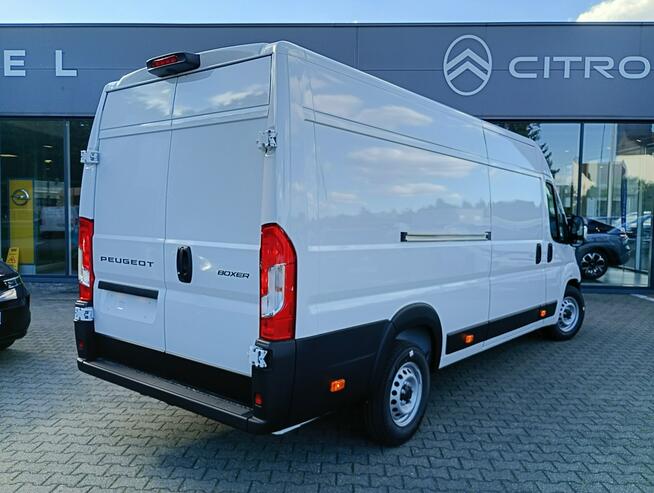 Peugeot Boxer Furgon L4H2 2.2 180 KM