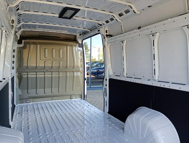 Peugeot Boxer Furgon L4H2 2.2 180 KM