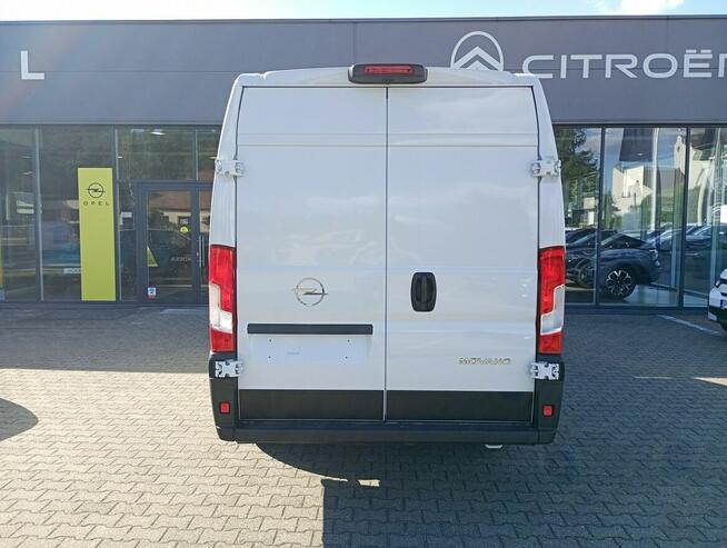 Opel Movano Furgon 180 KM