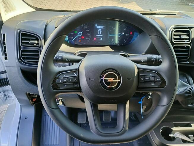 Opel Movano Furgon 180 KM