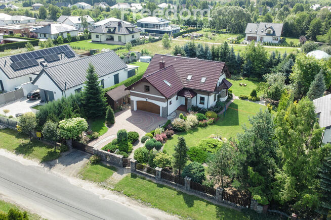 Stylowy dom na sprzedaż w Grębocinie