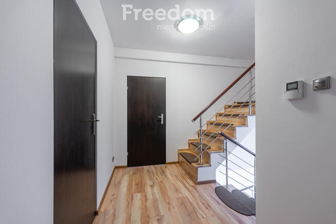 Inteligentnie sterowany segment na wynajem