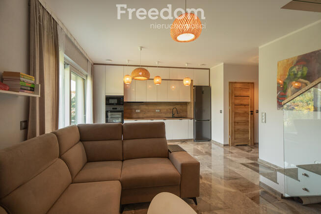 Dom - Osiedle nad Jeziorem przy ulicy Żaglowej